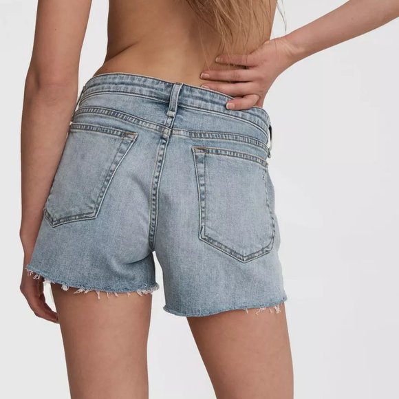 Made in USA Rag & Bone Dre Low-Rise Jean Short Stella Light Blue Size 26 - Picture 1 of 10